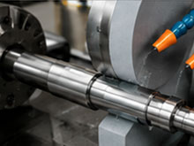 Cylindrical grinding a ball screw